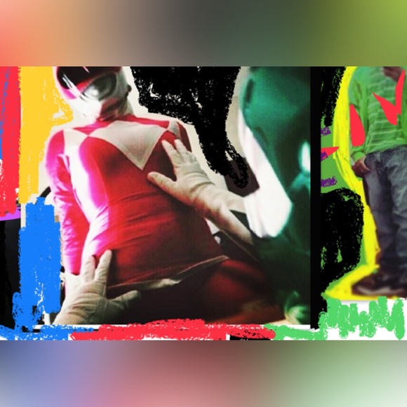 Power ranger pendant 3D blue stones iced out - Picture 8 of 12